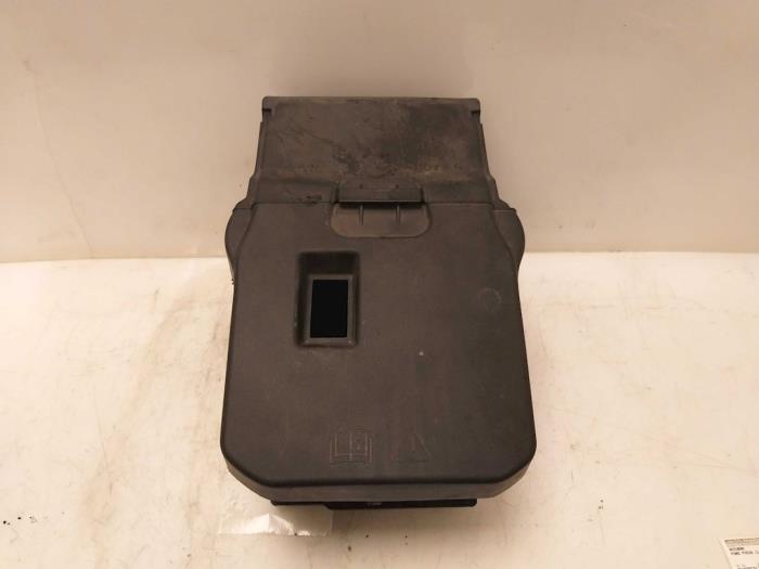 Ford Focus Battery box Ford Focus AM5110723 O176319 3
