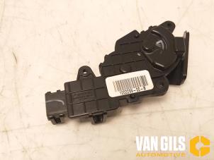 Gebruikte Diversen Tesla Model S 90D Prijs op aanvraag aangeboden door Van Gils Automotive