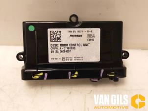 Gebruikte Deur module Tesla Model S 90D Prijs € 112,53 Inclusief btw aangeboden door Van Gils Automotive