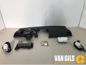 Gebruikte Airbag Set + Module Toyota Avensis (T27) 2.0 16V VVT-i Prijs € 999,99 Margeregeling aangeboden door Van Gils Automotive