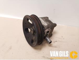 Gebruikte Pomp Servo Volvo S80 (TR/TS) 2.4 SE 20V 170 Prijs € 60,00 Margeregeling aangeboden door Van Gils Automotive