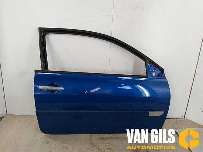 Door 2-door, right Renault Megane O181178 - foto 1