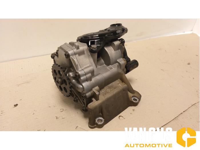 Gebruikte Oliepomp BMW 1 serie (F20) 118i 1.5 TwinPower 12V Prijs € 149,99 Margeregeling aangeboden door Van Gils Automotive