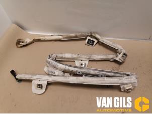 Gebruikte Airbag hemel rechts Mercedes GLK (204.7/9) 3.0 300 V6 24V 4-Matic Prijs € 137,00 Margeregeling aangeboden door Van Gils Automotive