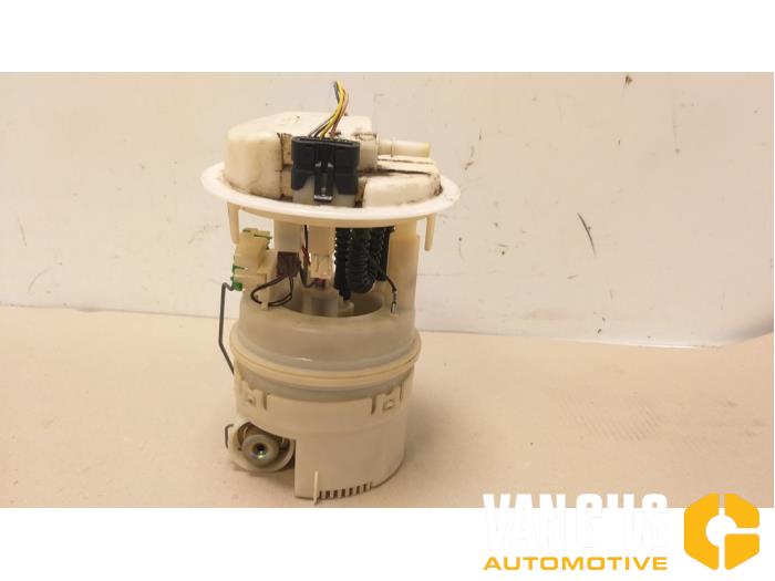Tank element Pomp van een Peugeot 307 (3A/C/D) 1.6 16V 2002