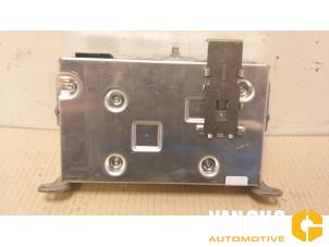 Gebruikte Regelunit Multi Media Audi A5 Quattro (B8C/S) 3.0 TDI V6 24V Prijs € 125,00 Margeregeling aangeboden door Van Gils Automotive