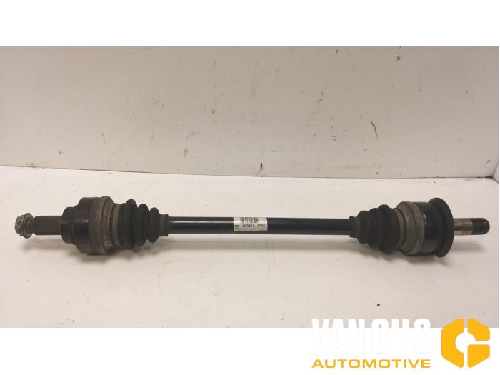Gebruikte Steekas links-achter BMW 1 serie (F20) 118i 1.5 TwinPower 12V Prijs € 99,99 Margeregeling aangeboden door Van Gils Automotive