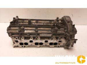 Gebruikte Cilinderkop Mercedes C (W204) 3.0 C-320 CDI V6 24V Prijs € 499,99 Margeregeling aangeboden door Van Gils Automotive