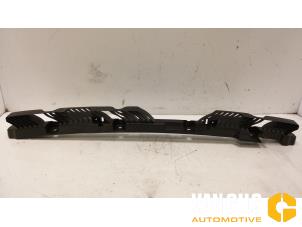 Gebruikte Bumperframe achter Volkswagen Golf Prijs € 30,00 Margeregeling aangeboden door Van Gils Automotive