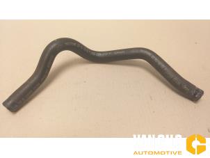 Gebruikte Koelwaterslang Ferrari 458 Spider 4.5 V8 32V DCT Prijs € 50,00 Margeregeling aangeboden door Van Gils Automotive