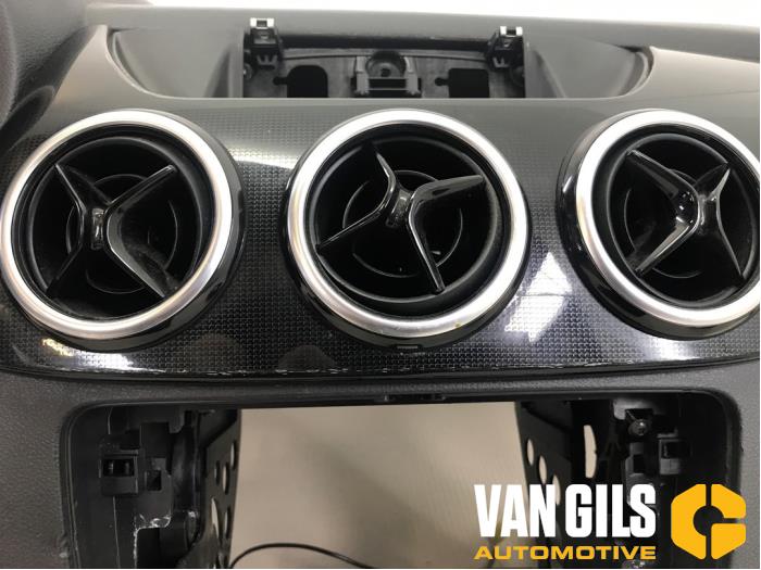 Airbag Set+Module van een Mercedes-Benz B (W246) 1.6 B-180 BlueEFFICIENCY Turbo 16V 2012