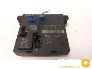 Gebruikte Deur module Mercedes E (W211) 2.2 E-220 CDI 16V Prijs € 40,00 Margeregeling aangeboden door Van Gils Automotive