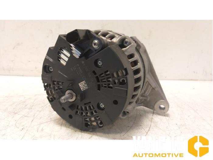 Gebruikte Dynamo Mercedes B (W246/W242) 2.1 B-220 CDI BlueEFFICIENCY,d 16V Prijs € 180,29 Inclusief btw aangeboden door Van Gils Automotive