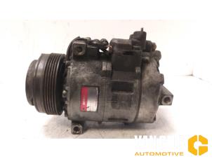 Gebruikte Aircopomp BMW 7 serie (E38) 735i/iL V8 32V Prijs € 75,00 Margeregeling aangeboden door Van Gils Automotive