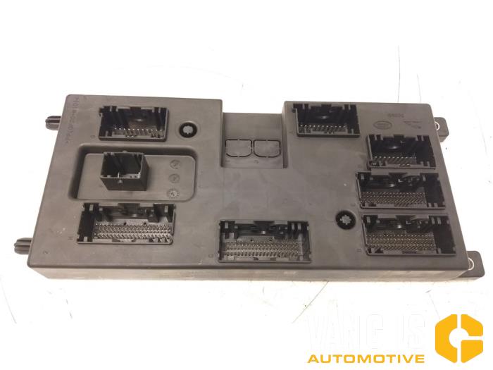 Gebruikte Module Bodycontrol Landrover Range Rover Sport (LW) 2.0 SD4 Prijs op aanvraag aangeboden door Van Gils Automotive