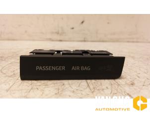 Gebruikte Display Interieur Seat Ibiza IV (6J5) 1.0 EcoTSI 12V Prijs € 30,00 Margeregeling aangeboden door Van Gils Automotive