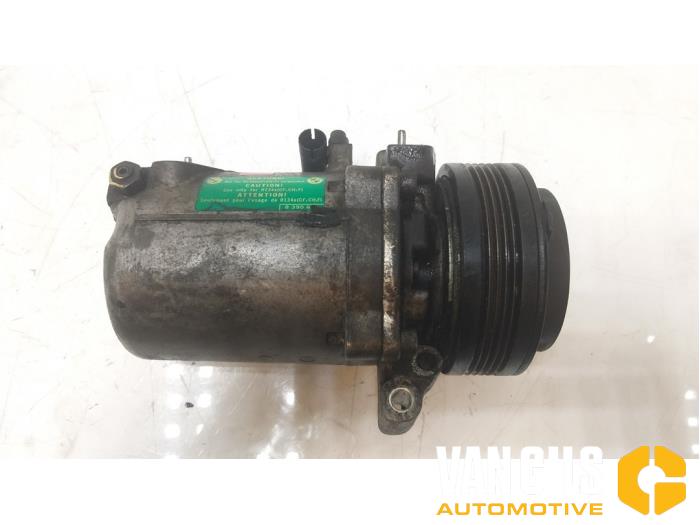 Gebruikte Aircopomp BMW 3 serie (E46/4) 318i Prijs € 35,00 Margeregeling aangeboden door Van Gils Automotive