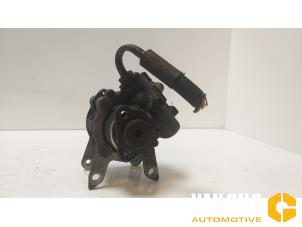 Gebruikte Pomp Servo BMW 3 serie (E46/4) 318i Prijs € 60,00 Margeregeling aangeboden door Van Gils Automotive