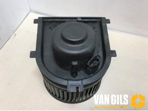 Gebruikte Kachel Ventilatiemotor Volkswagen Lupo (6X1) 1.4 60 Prijs € 45,00 Margeregeling aangeboden door Van Gils Automotive
