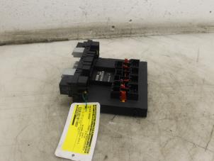 Gebruikte Zekeringkast Volkswagen Passat (3C2) 2.0 TFSI 16V Prijs € 72,00 Margeregeling aangeboden door Van Gils Automotive