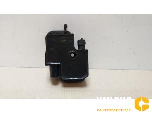Gebruikte Bobine Mercedes ML I (163) 350 3.7 V6 18V Prijs € 30,00 Margeregeling aangeboden door Van Gils Automotive