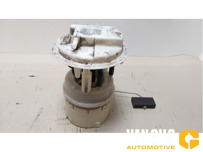 Gebruikte Tank element Pomp Peugeot 307 (3A/C/D) Prijs € 25,00 Margeregeling aangeboden door Van Gils Automotive