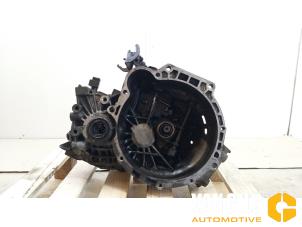 Gebruikte Versnellingsbak Hyundai Matrix 1.6 16V Prijs € 274,99 Margeregeling aangeboden door Van Gils Automotive