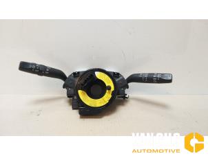 Gebruikte Combischakelaar Stuurkolom Mazda 2 (NB/NC/ND/NE) 1.4 16V Prijs op aanvraag aangeboden door Van Gils Automotive