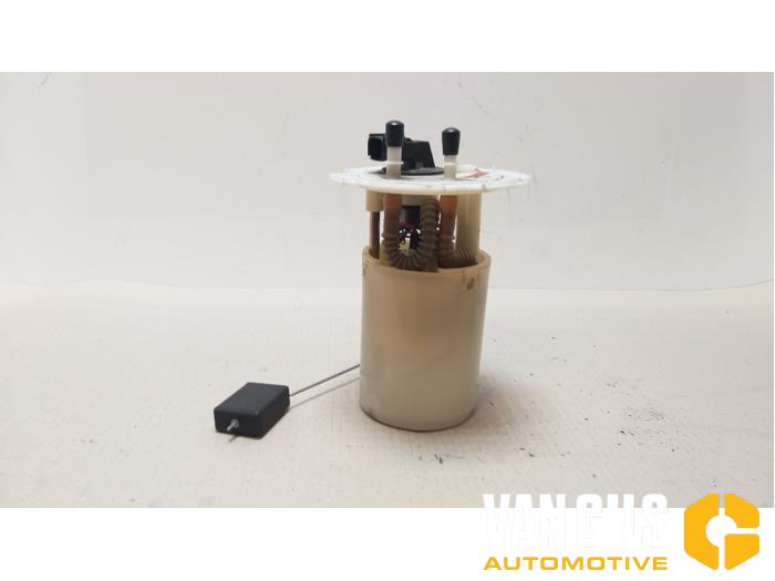 Gebruikte Tank element Pomp Chevrolet Lacetti (KLAN) 1.8 16V Prijs € 60,00 Margeregeling aangeboden door Van Gils Automotive