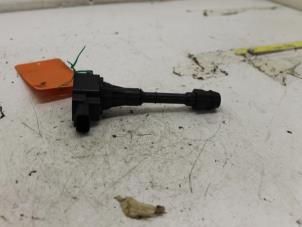 Gebruikte Bobine Nissan Primera (P12) 2.0 16V CVT Prijs € 30,00 Margeregeling aangeboden door Van Gils Automotive