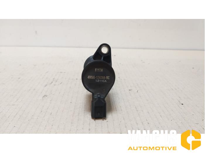 Gebruikte Pen Bobine Volvo V50 (MW) 1.8 16V Prijs € 30,00 Margeregeling aangeboden door Van Gils Automotive