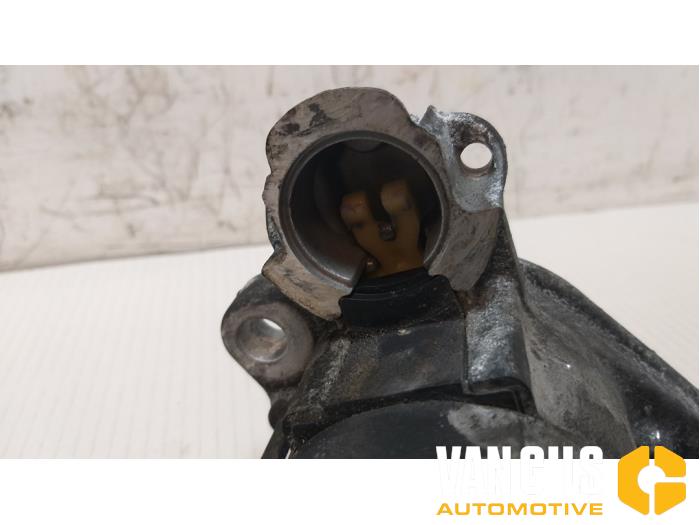 Startmotor van een Volkswagen Golf VII (AUA) 1.6 TDI BlueMotion 16V 2017