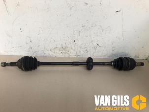 Gebruikte Homokineetas rechts-voor Opel Astra G (F08/48) 2.0 Di 16V Prijs € 74,99 Margeregeling aangeboden door Van Gils Automotive