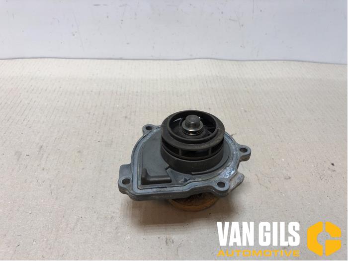 Gebruikte Waterpomp Opel Meriva (A) 1.6 16V Prijs op aanvraag aangeboden door Van Gils Automotive