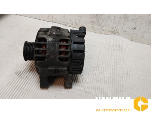 Gebruikte Alternator Peugeot Partner 1.9 D Prijs € 75,00 Margeregeling aangeboden door Van Gils Automotive