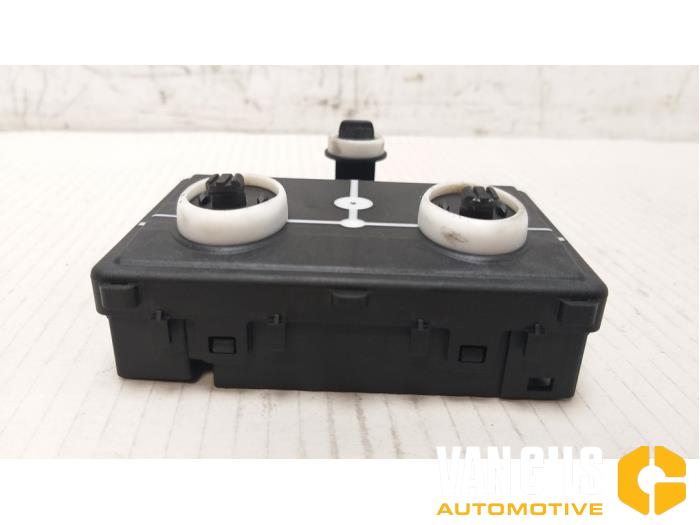 Central electronic module van een Audi A4 Avant (B9) 2.0 40 T MHEV 16V 2018