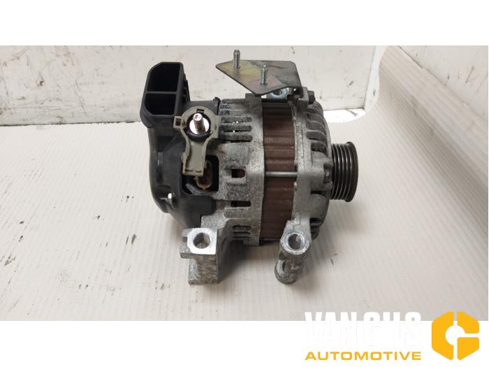 Gebruikte Dynamo Mazda 6 (GH12/GHA2) 1.8i 16V Prijs € 88,00 Margeregeling aangeboden door Van Gils Automotive