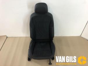 Gebruikte Voorstoel rechts Volkswagen Arteon (3HAB) 1.5 TSI 16V Prijs € 301,29 Inclusief btw aangeboden door Van Gils Automotive