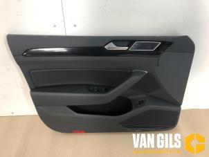 Gebruikte Deurbekleding 4Deurs links-voor Volkswagen Arteon (3HAB) 1.5 TSI 16V Prijs op aanvraag aangeboden door Van Gils Automotive