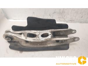 Gebruikte Steun (diversen) Audi A4 Avant (B9) 2.0 40 T MHEV 16V Prijs € 39,99 Margeregeling aangeboden door Van Gils Automotive