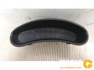 Gebruikte Display Interieur Chevrolet Matiz 1.0 Prijs € 35,00 Margeregeling aangeboden door Van Gils Automotive