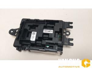 Gebruikte Zekeringkast BMW 3 serie Touring (F31) 320d 2.0 16V EfficientDynamicsEdition Prijs € 65,00 Margeregeling aangeboden door Van Gils Automotive