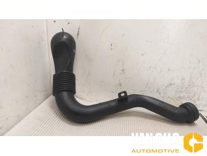 Gebruikte Aanzuigslang Lucht Landrover Range Rover Sport Prijs op aanvraag aangeboden door Van Gils Automotive