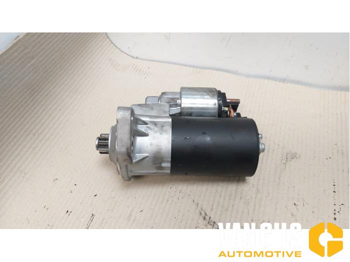 Gebruikte Startmotor Volkswagen Bora (1J2) 1.6 16V Prijs € 35,00 Margeregeling aangeboden door Van Gils Automotive