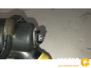 Waterpomp van een Mercedes-Benz B (W246/W242)