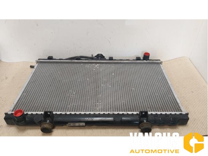 Gebruikte Radiateur Nissan Primera (P11) 2.0 16V Prijs € 65,00 Margeregeling aangeboden door Van Gils Automotive