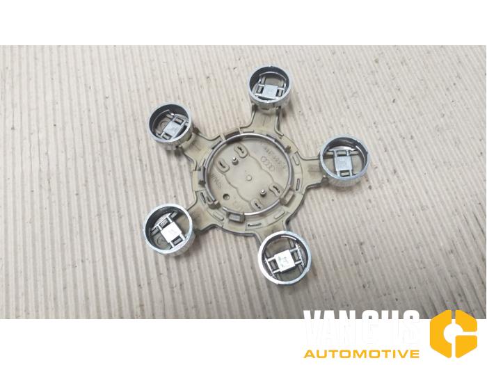 Naafkapje Audi A4 O201267 - foto 1