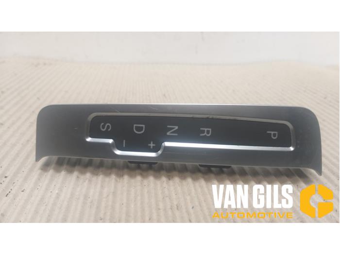 Gebruikte Display Interieur Audi A4 Avant (B8) 2.0 TDI 16V Prijs € 30,00 Margeregeling aangeboden door Van Gils Automotive