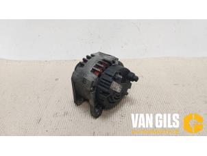 Gebruikte Dynamo Mitsubishi Space Star (DG) 1.9 DI-D Prijs € 75,00 Margeregeling aangeboden door Van Gils Automotive