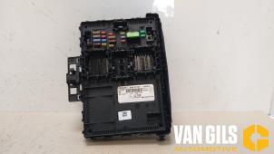 Gebruikte Zekeringkast Ford Focus 4 1.0 Ti-VCT EcoBoost 12V 125 Prijs op aanvraag aangeboden door Van Gils Automotive